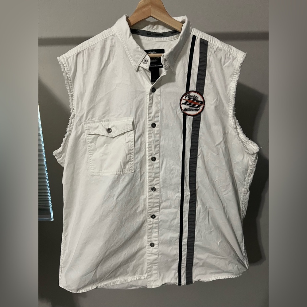 VINTAGE Harley Davidson White Demien Blowout Vest “Precision Tunes Motors” (XL)